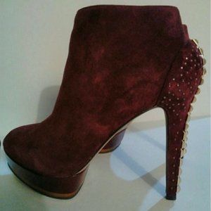 VINCE CAMUTO 37 / 7 NEW RUBY SUEDE LEATHER ANKLE BOOTS BOOTIES cranberry